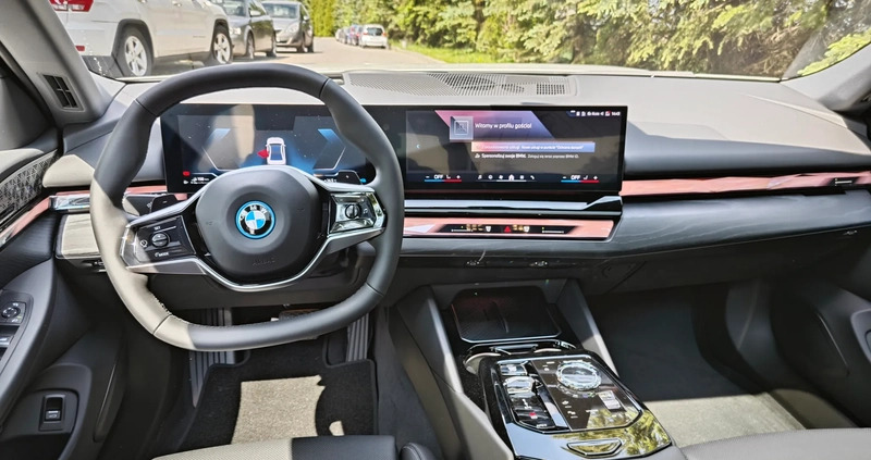 BMW Seria 5 cena 289900 przebieg: 14000, rok produkcji 2023 z Mikołów małe 11